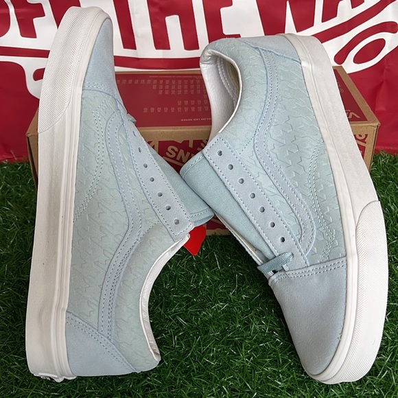 Vans Old Skool
(Hndstthembss)Wntrskytrwt
VNOA38G19HV
Men’s - Picture 12 of 16